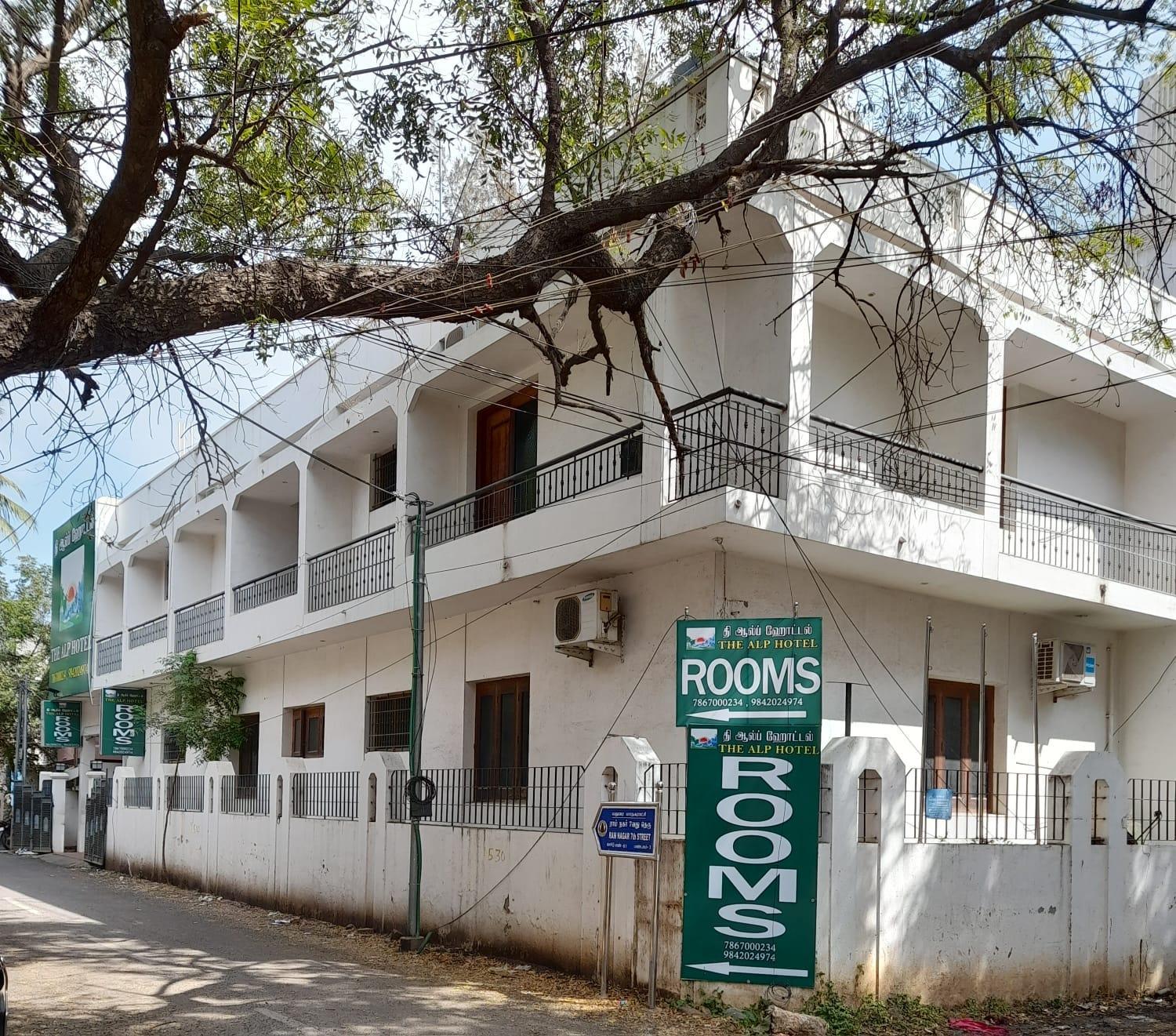 The Alp Hotel Bypass Road Madurai Exteriér fotografie